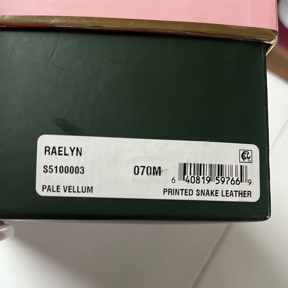 Kate Spade New York Raelyn Booties size 7M